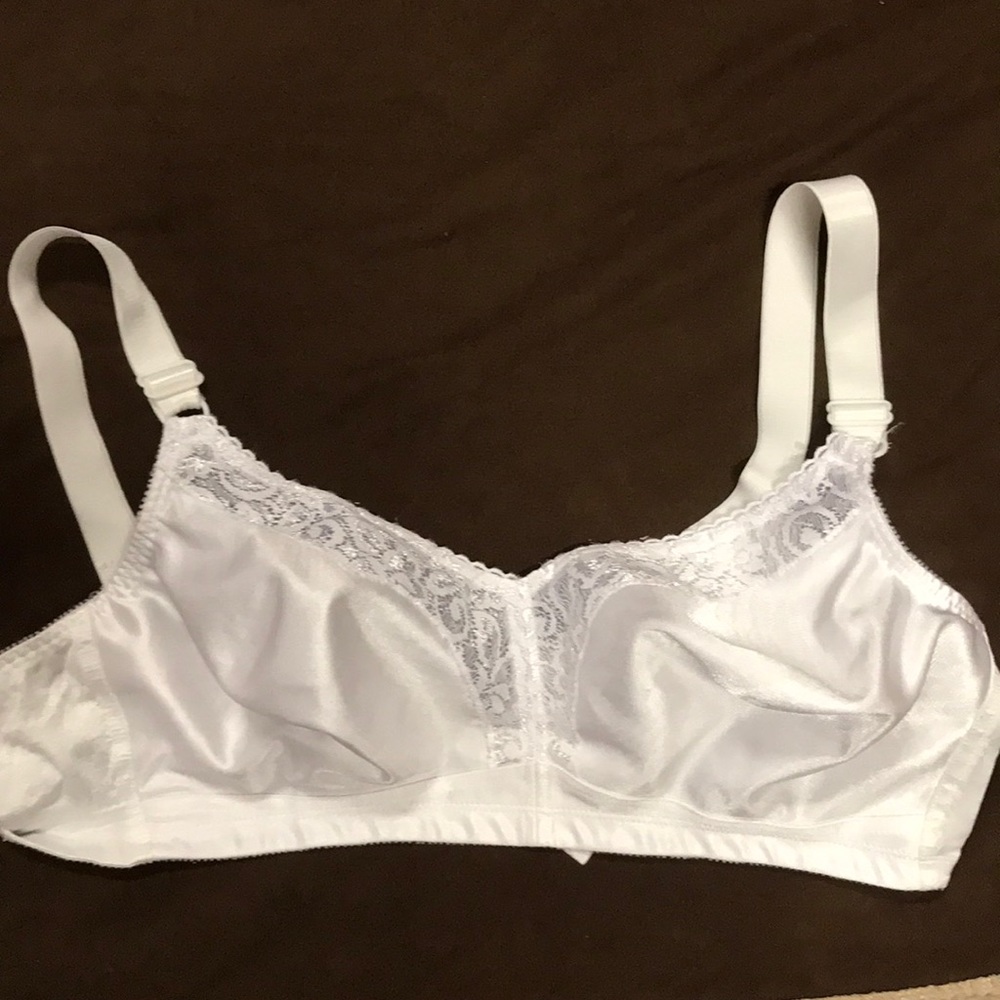 Lacey White Bra